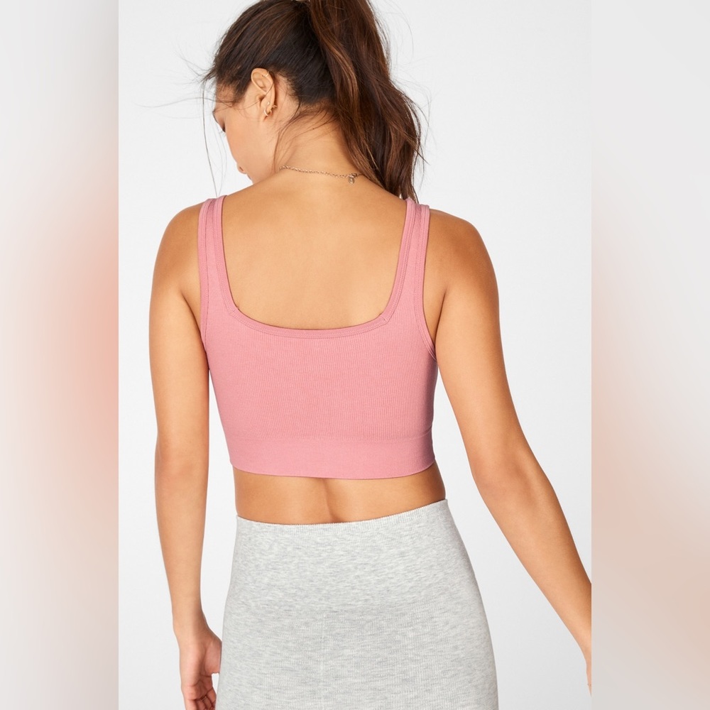 Fabletics || Kinsley Square Neck Bra (S) - Picture 2 of 7